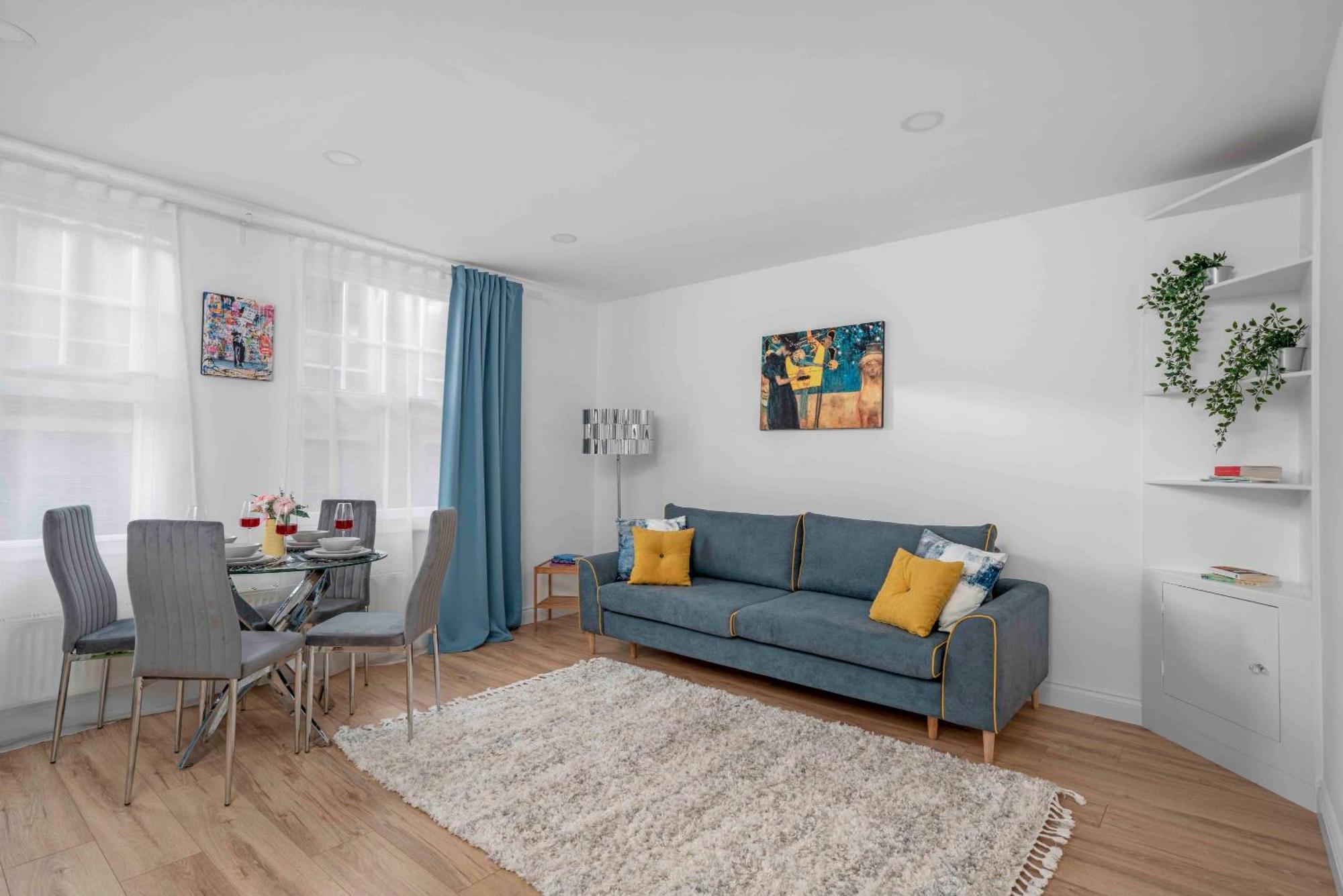 Апартаменты Brick Lane, - Lovely One Bedroom Лондон