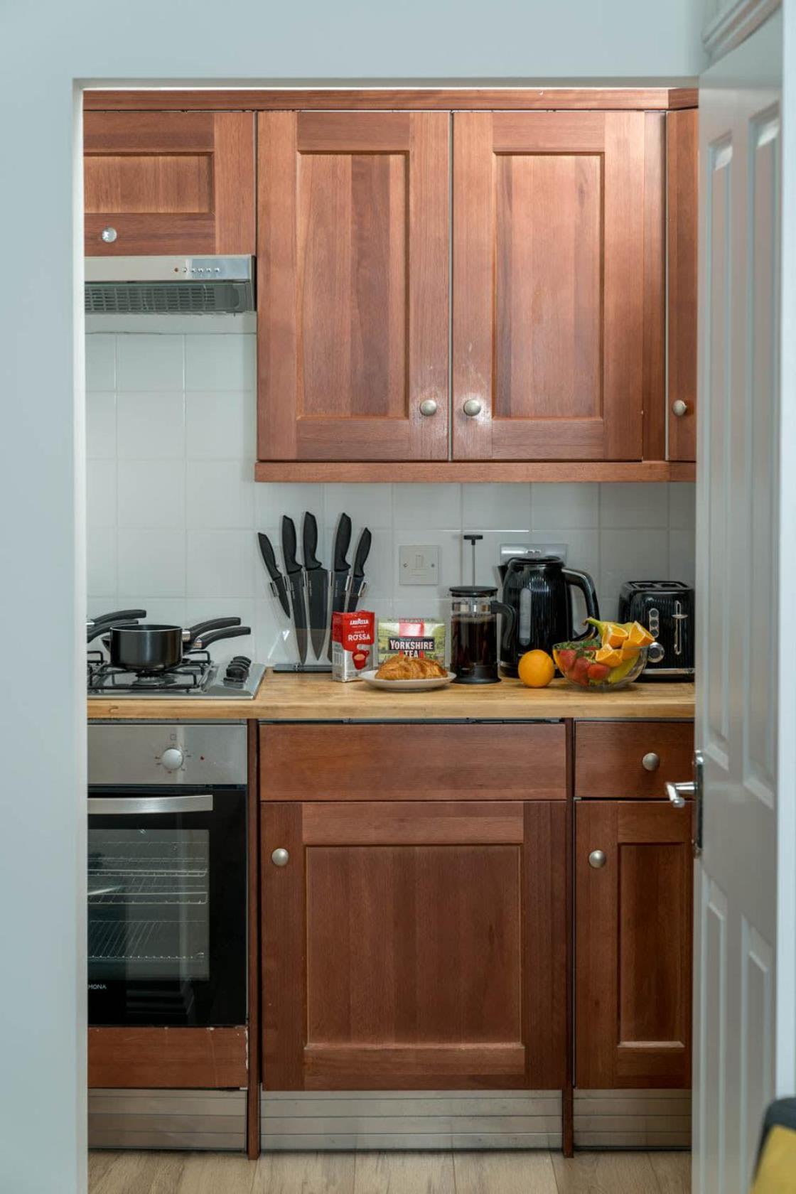Brick Lane, - Lovely One Bedroom * Лондон